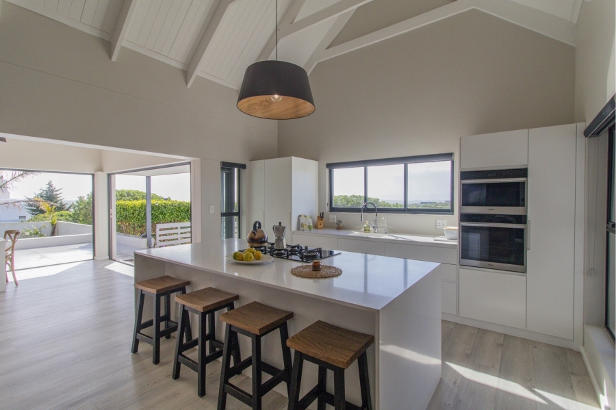 9 Bedroom Property for Sale in Olifantskop Western Cape